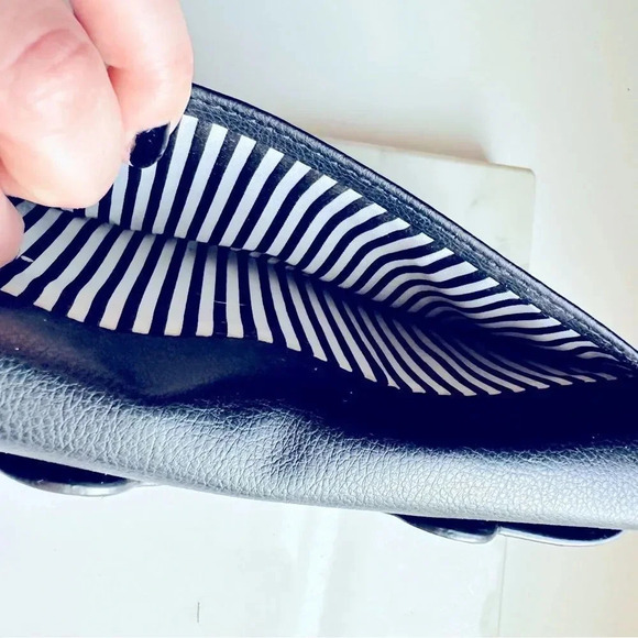 Nwot Betsy Johnson Peekaboo Kitty Wallet/Crossbody - Picture 9 of 9